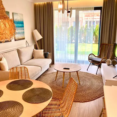 E-baltic - Niechorze, Your Beachfront Apartments, ニエホジェ